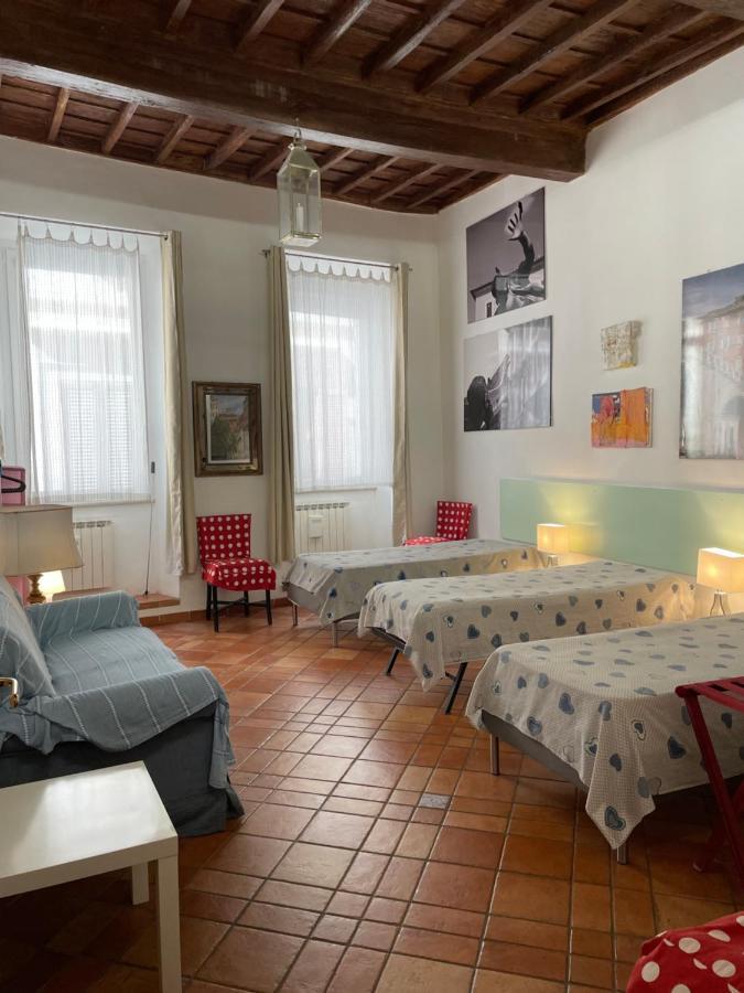 Apartament Piazza Farnese Rzym Zewnętrze zdjęcie